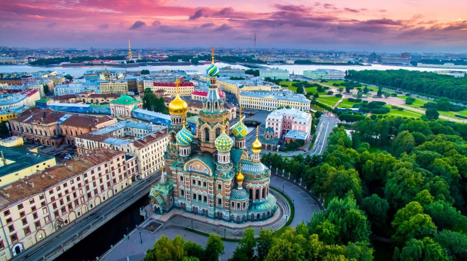 Russia | St. Petersburg: City of Tsars
